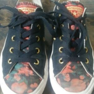 Converse Sneakers
